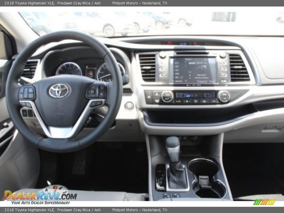 2018 Toyota Highlander XLE Predawn Gray Mica / Ash Photo #27