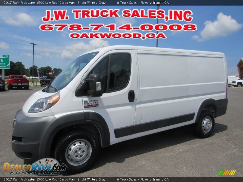 2017 Ram ProMaster 1500 Low Roof Cargo Van Bright White / Gray Photo #2