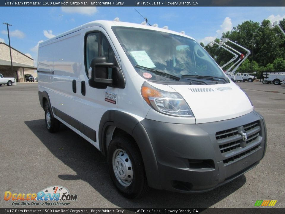 2017 Ram ProMaster 1500 Low Roof Cargo Van Bright White / Gray Photo #11