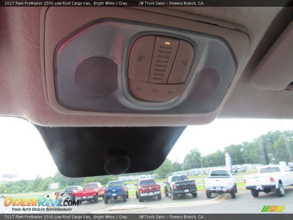 2017 Ram ProMaster 1500 Low Roof Cargo Van Bright White / Gray Photo #18