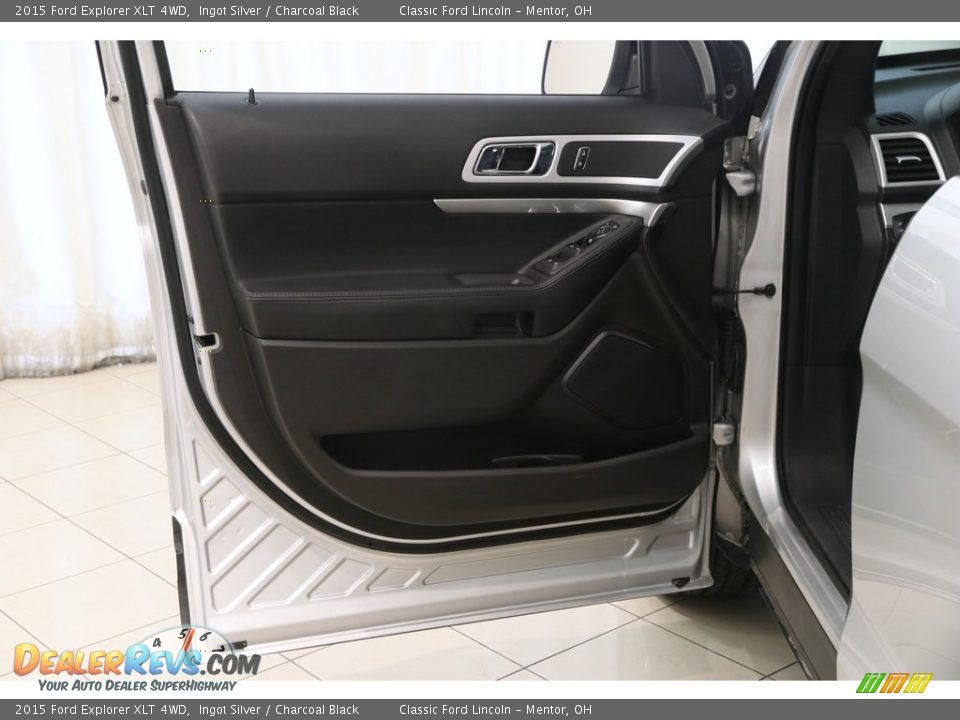 2015 Ford Explorer XLT 4WD Ingot Silver / Charcoal Black Photo #5