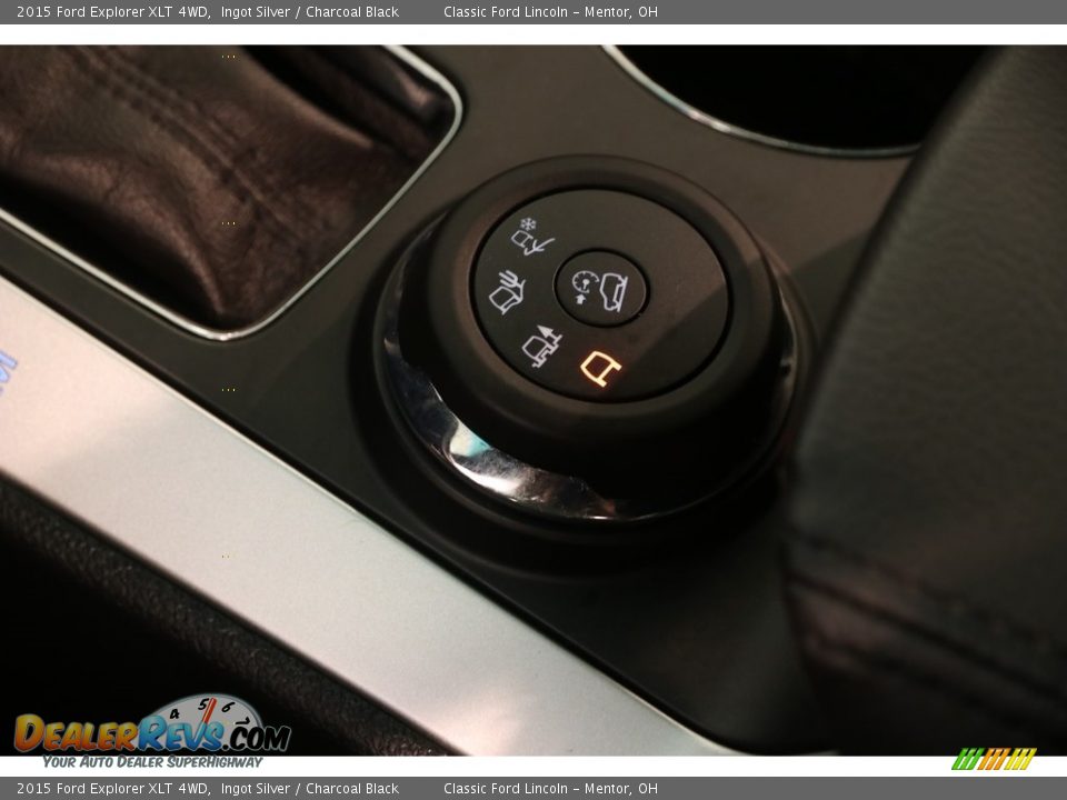 2015 Ford Explorer XLT 4WD Ingot Silver / Charcoal Black Photo #16