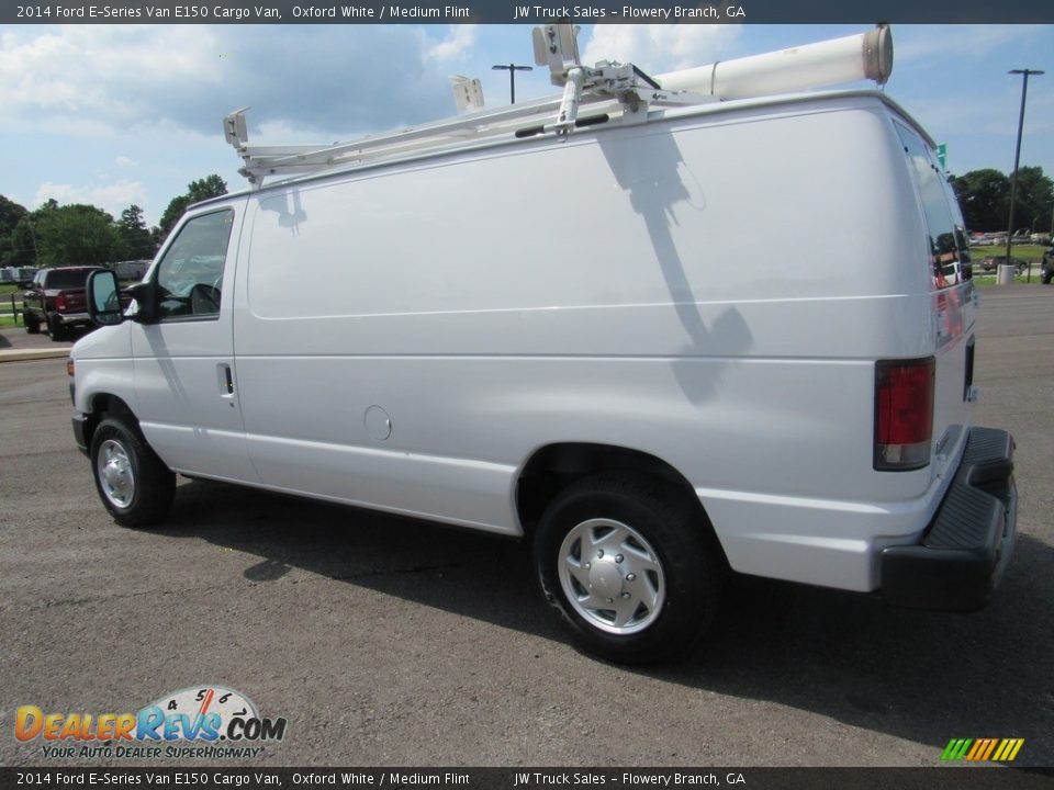 2014 Ford E-Series Van E150 Cargo Van Oxford White / Medium Flint Photo #4