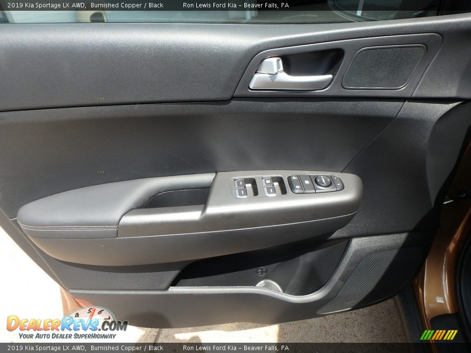 Door Panel of 2019 Kia Sportage LX AWD Photo #14