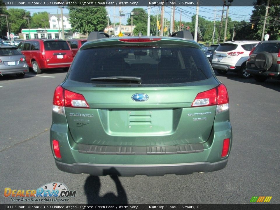 2011 Subaru Outback 3.6R Limited Wagon Cypress Green Pearl / Warm Ivory Photo #7