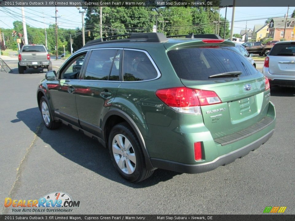 2011 Subaru Outback 3.6R Limited Wagon Cypress Green Pearl / Warm Ivory Photo #8