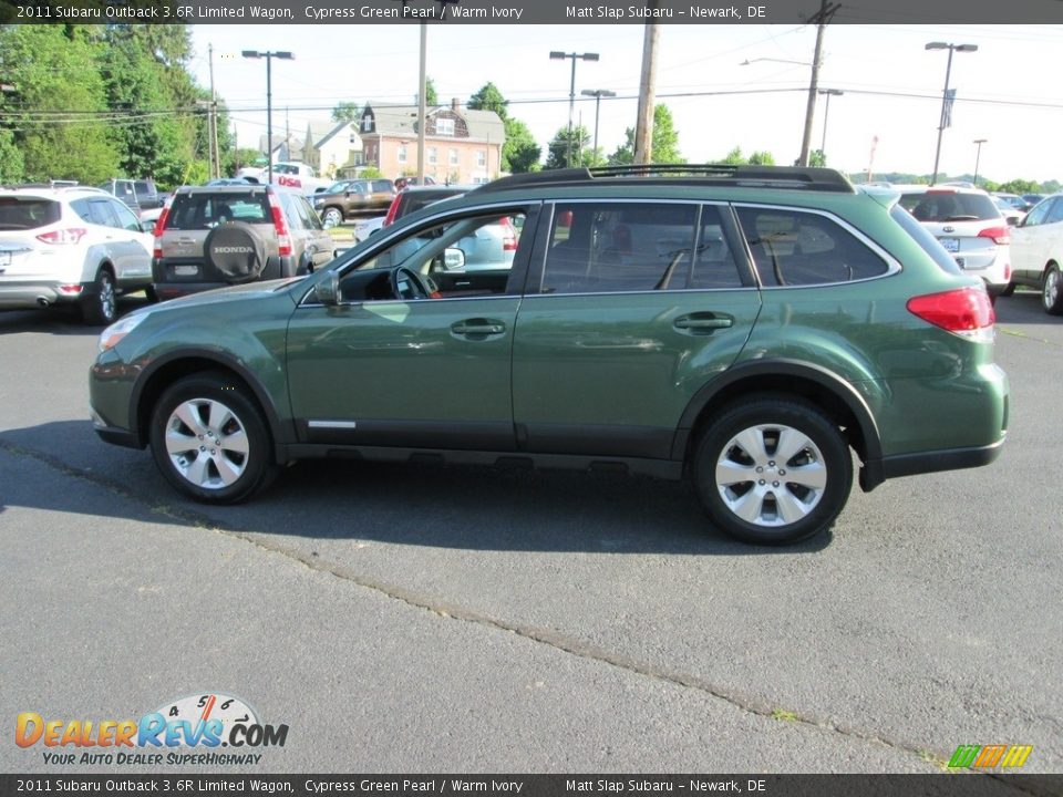 2011 Subaru Outback 3.6R Limited Wagon Cypress Green Pearl / Warm Ivory Photo #9