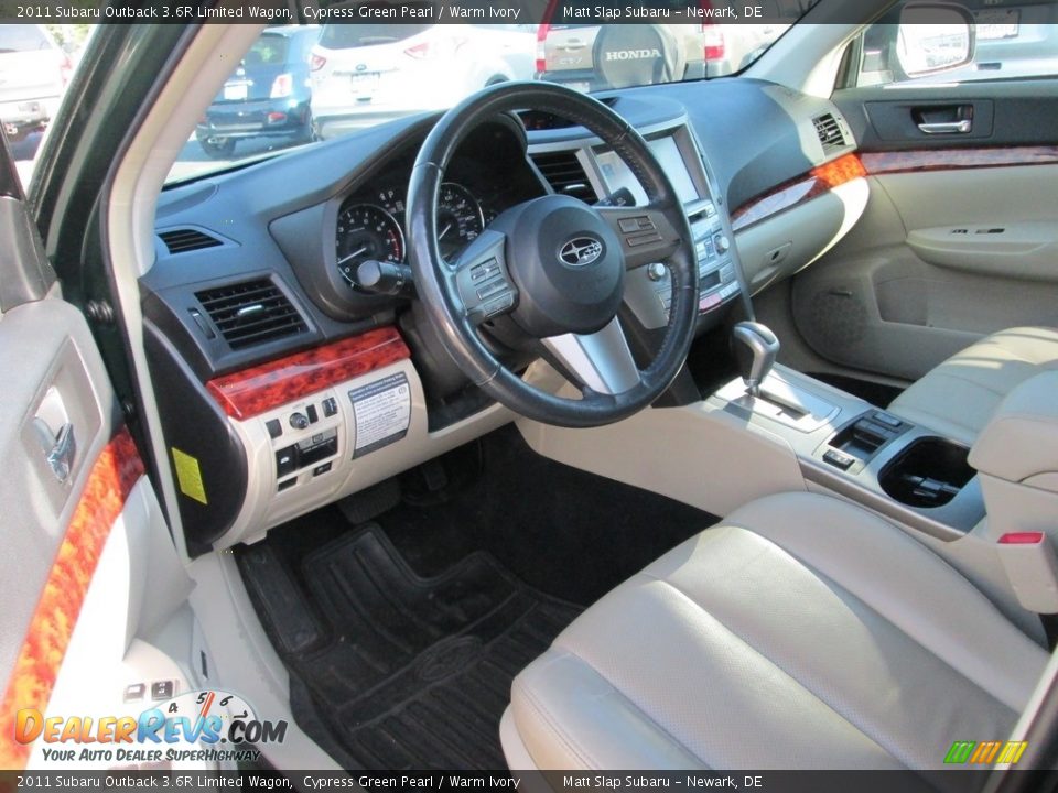 2011 Subaru Outback 3.6R Limited Wagon Cypress Green Pearl / Warm Ivory Photo #12