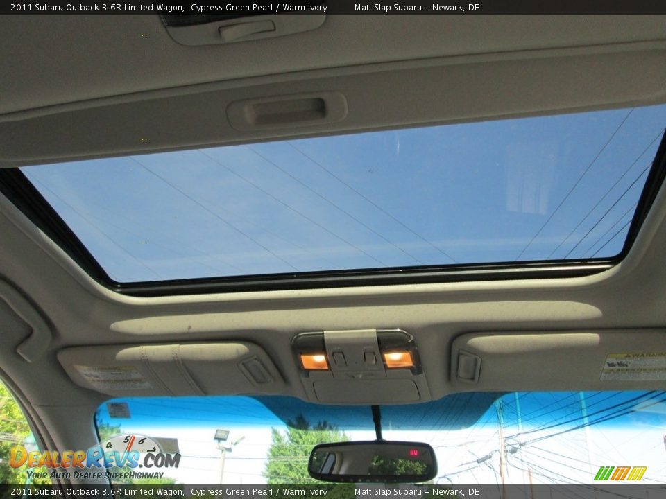 2011 Subaru Outback 3.6R Limited Wagon Cypress Green Pearl / Warm Ivory Photo #21