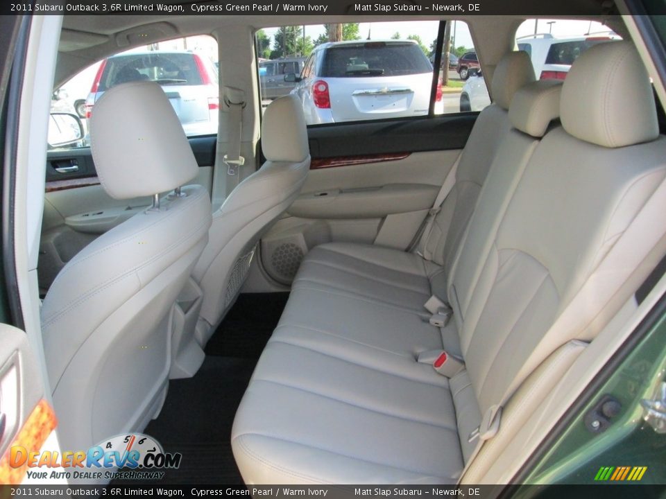 2011 Subaru Outback 3.6R Limited Wagon Cypress Green Pearl / Warm Ivory Photo #22