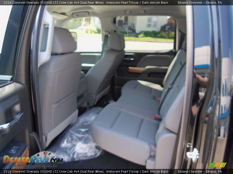 2019 Chevrolet Silverado 3500HD LTZ Crew Cab 4x4 Dual Rear Wheel Iridescent Pearl Tricoat / Dark Ash/Jet Black Photo #15