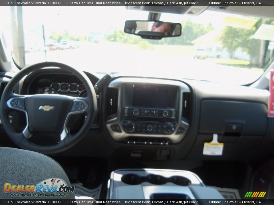 2019 Chevrolet Silverado 3500HD LTZ Crew Cab 4x4 Dual Rear Wheel Iridescent Pearl Tricoat / Dark Ash/Jet Black Photo #16