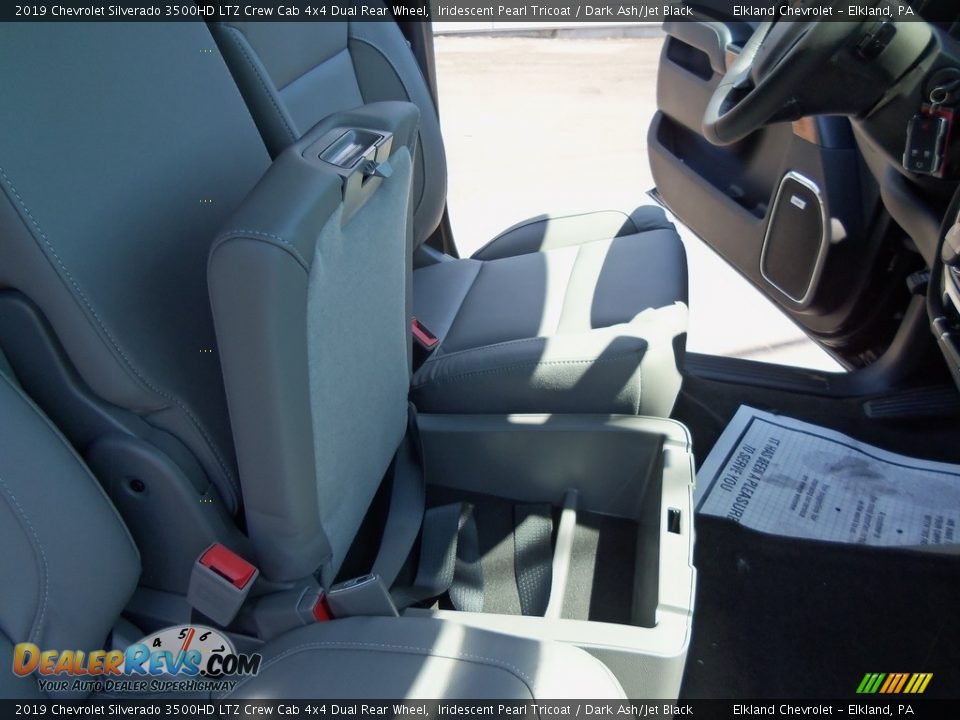 2019 Chevrolet Silverado 3500HD LTZ Crew Cab 4x4 Dual Rear Wheel Iridescent Pearl Tricoat / Dark Ash/Jet Black Photo #30