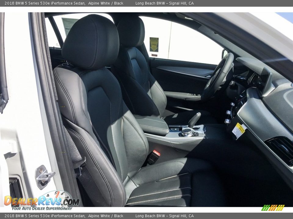 2018 BMW 5 Series 530e iPerfomance Sedan Alpine White / Black Photo #2