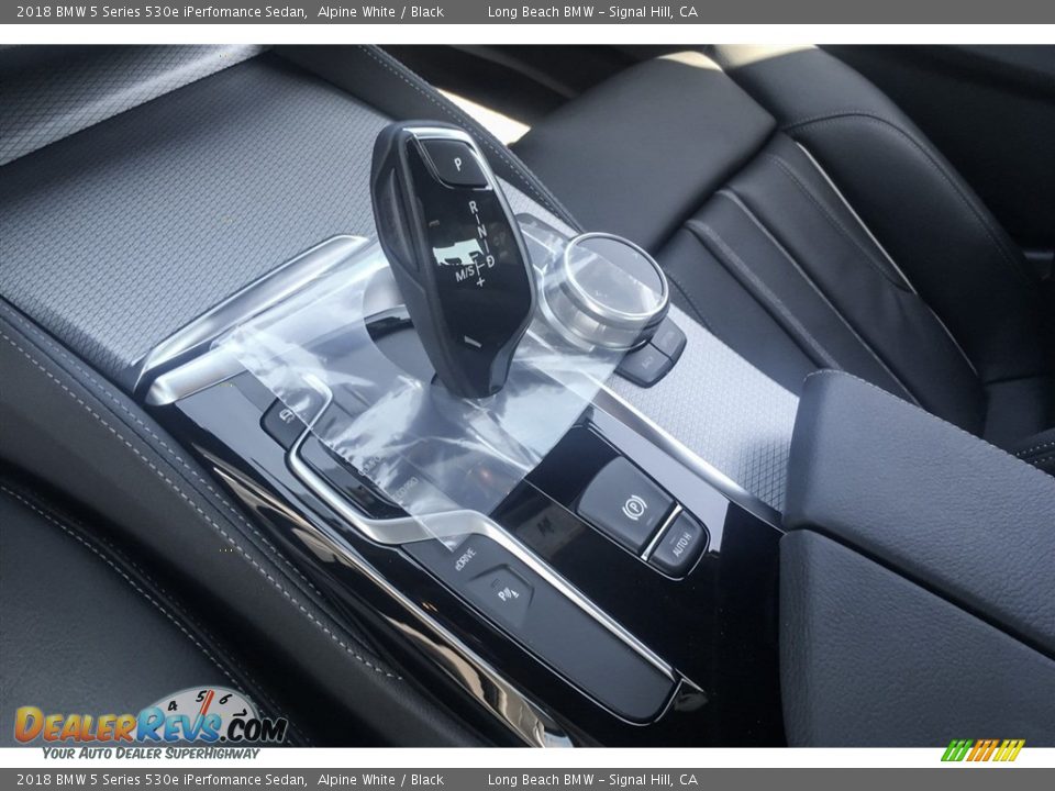 2018 BMW 5 Series 530e iPerfomance Sedan Alpine White / Black Photo #7