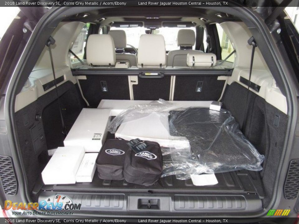 2018 Land Rover Discovery SE Corris Grey Metallic / Acorn/Ebony Photo #17