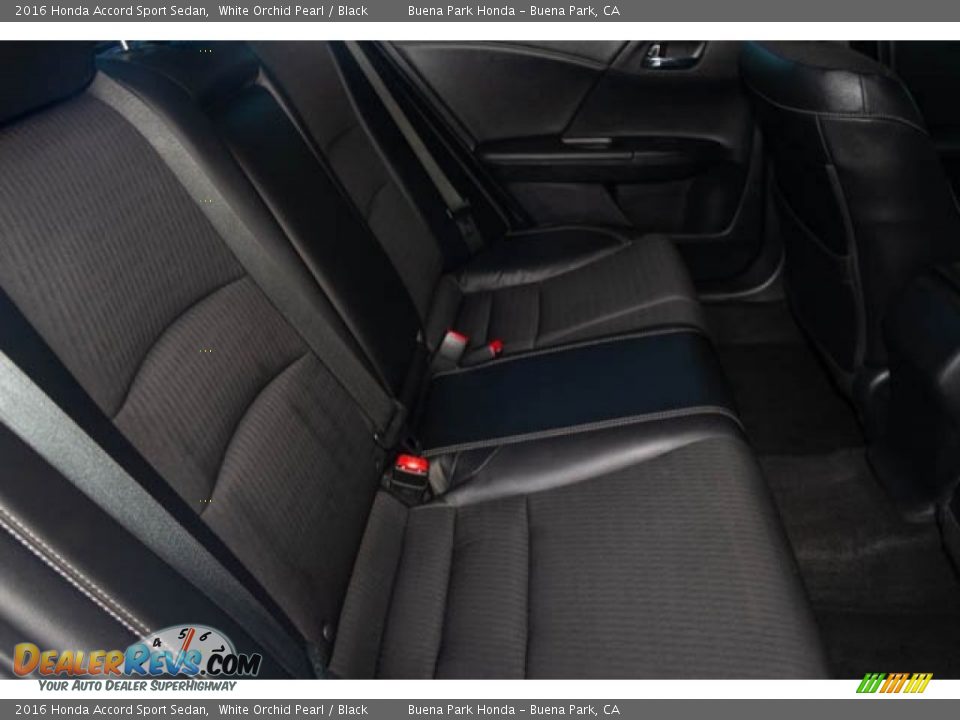 2016 Honda Accord Sport Sedan White Orchid Pearl / Black Photo #19