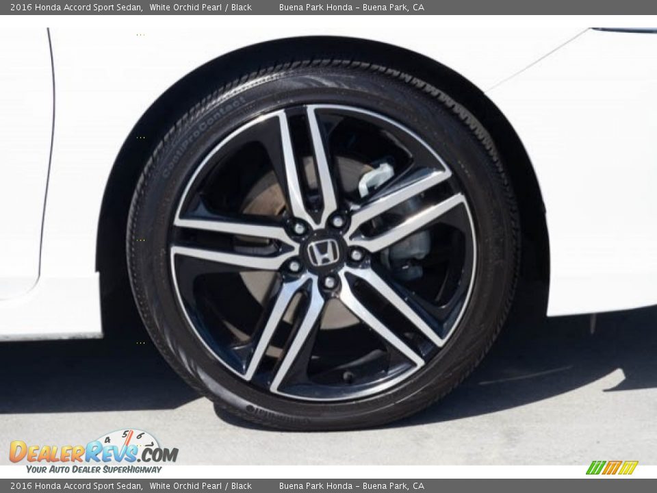 2016 Honda Accord Sport Sedan White Orchid Pearl / Black Photo #32