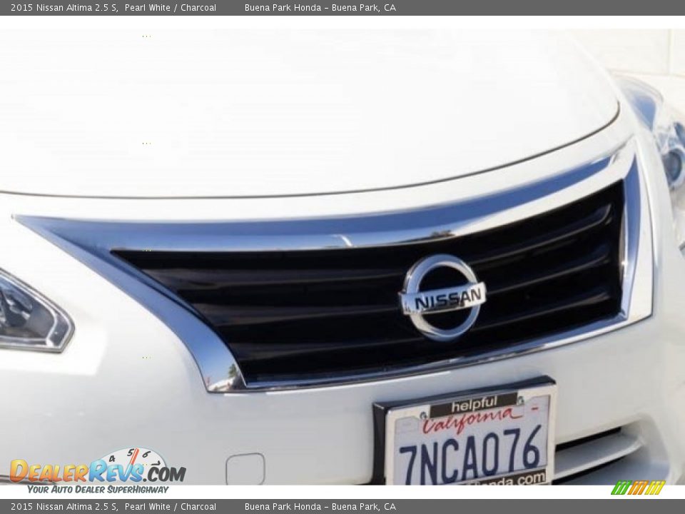 2015 Nissan Altima 2.5 S Pearl White / Charcoal Photo #8