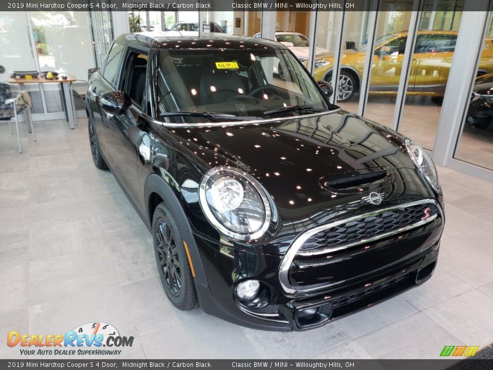 2019 Mini Hardtop Cooper S 4 Door Midnight Black / Carbon Black Photo #1