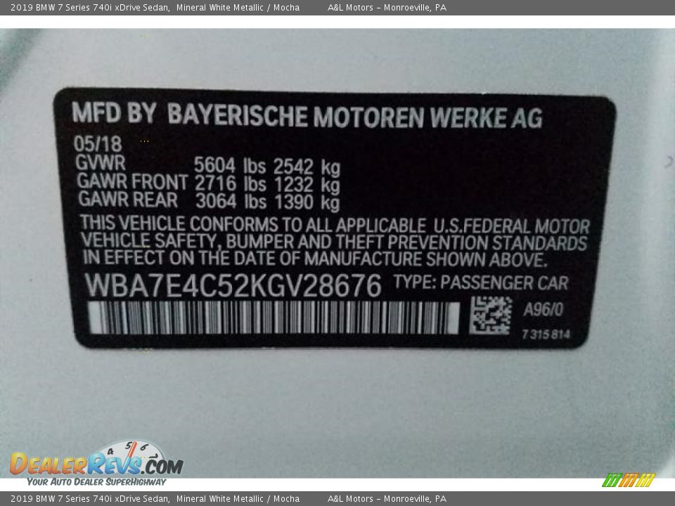 2019 BMW 7 Series 740i xDrive Sedan Mineral White Metallic / Mocha Photo #18