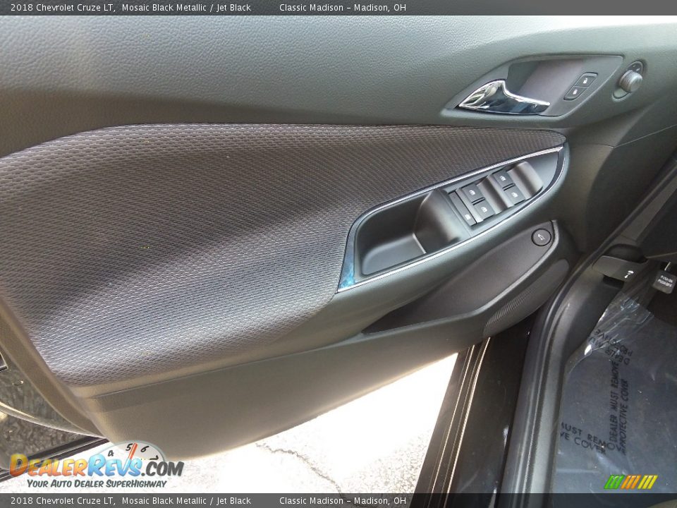 2018 Chevrolet Cruze LT Mosaic Black Metallic / Jet Black Photo #3