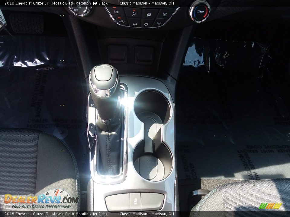 2018 Chevrolet Cruze LT Mosaic Black Metallic / Jet Black Photo #8
