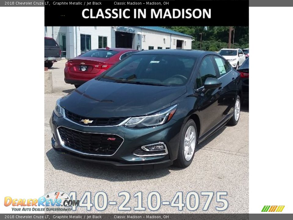 2018 Chevrolet Cruze LT Graphite Metallic / Jet Black Photo #1