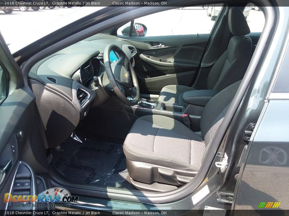 2018 Chevrolet Cruze LT Graphite Metallic / Jet Black Photo #4