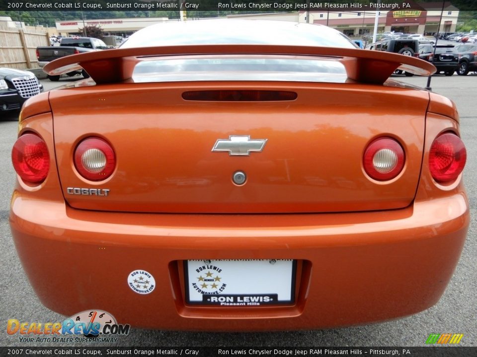 2007 Chevrolet Cobalt LS Coupe Sunburst Orange Metallic / Gray Photo #4