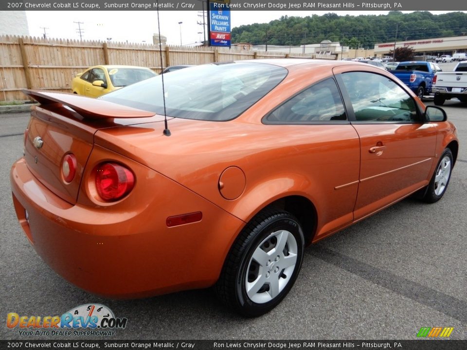 2007 Chevrolet Cobalt LS Coupe Sunburst Orange Metallic / Gray Photo #5