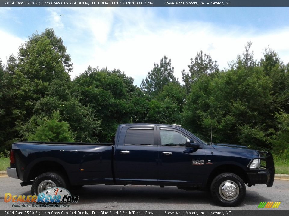 2014 Ram 3500 Big Horn Crew Cab 4x4 Dually True Blue Pearl / Black/Diesel Gray Photo #5