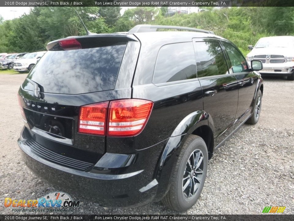2018 Dodge Journey SE Pitch Black / Black Photo #5