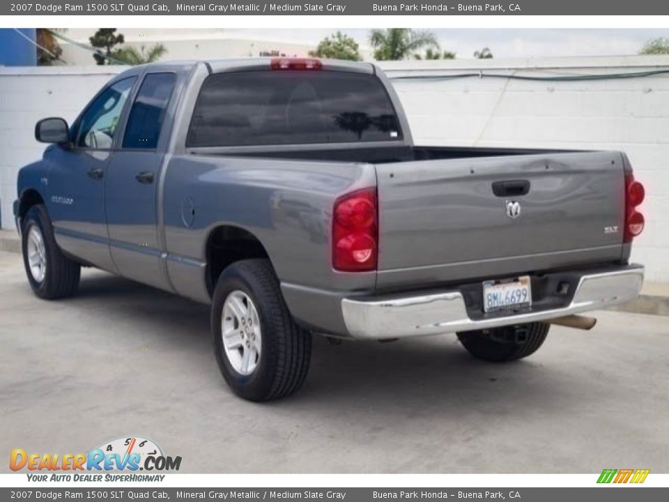 2007 Dodge Ram 1500 SLT Quad Cab Mineral Gray Metallic / Medium Slate Gray Photo #2