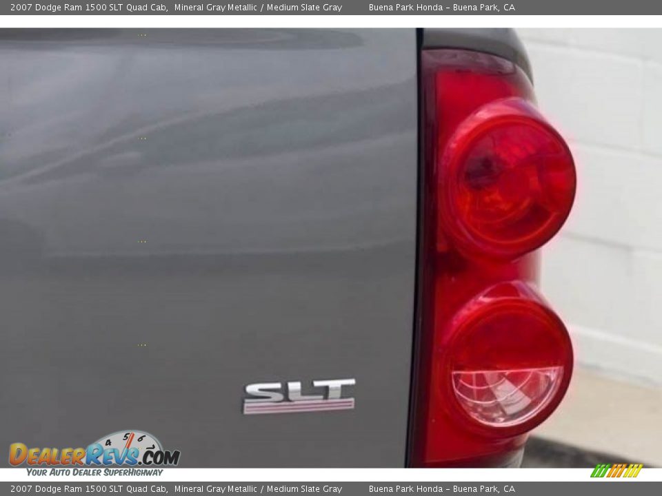 2007 Dodge Ram 1500 SLT Quad Cab Mineral Gray Metallic / Medium Slate Gray Photo #13