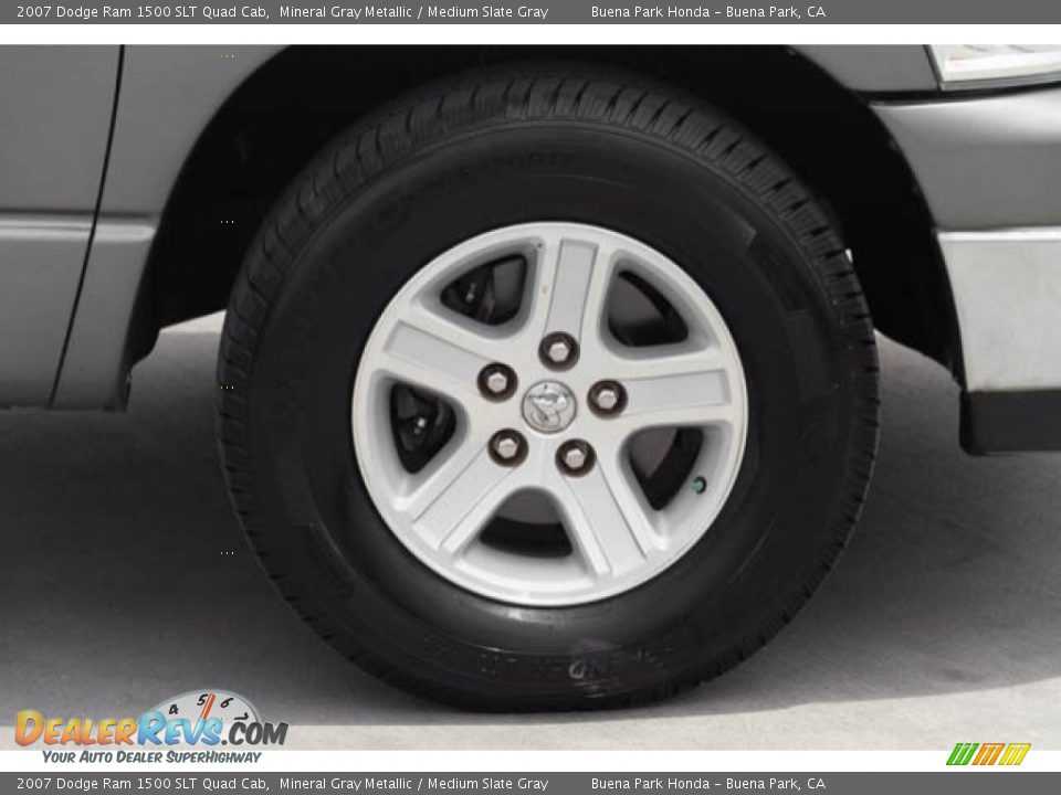 2007 Dodge Ram 1500 SLT Quad Cab Mineral Gray Metallic / Medium Slate Gray Photo #34