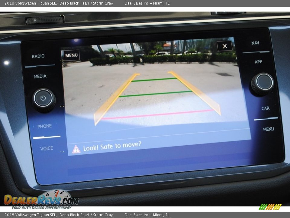 2018 Volkswagen Tiguan SEL Deep Black Pearl / Storm Gray Photo #15