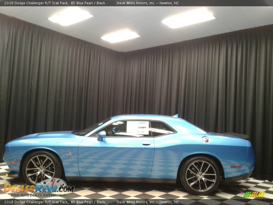 2018 Dodge Challenger R/T Scat Pack B5 Blue Pearl / Black Photo #1