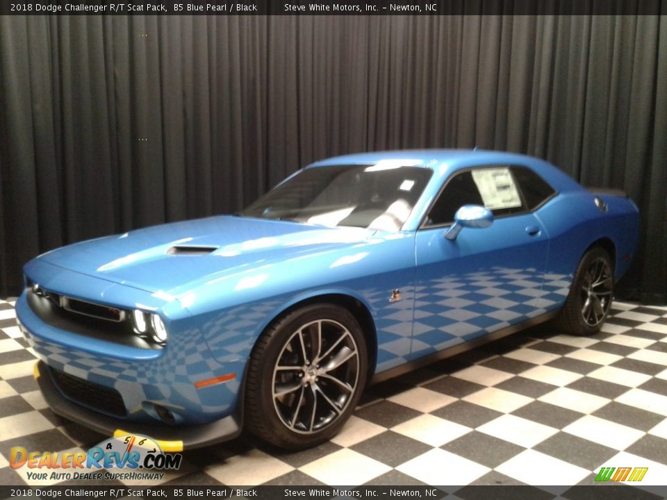 2018 Dodge Challenger R/T Scat Pack B5 Blue Pearl / Black Photo #2