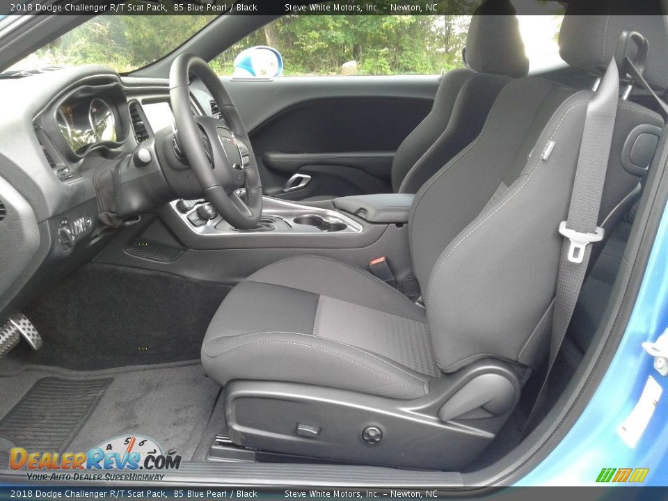 2018 Dodge Challenger R/T Scat Pack B5 Blue Pearl / Black Photo #10