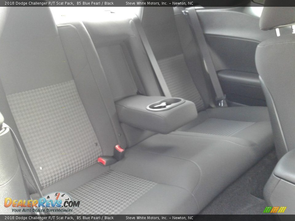 2018 Dodge Challenger R/T Scat Pack B5 Blue Pearl / Black Photo #13