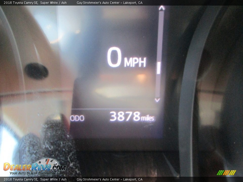 2018 Toyota Camry SE Super White / Ash Photo #11