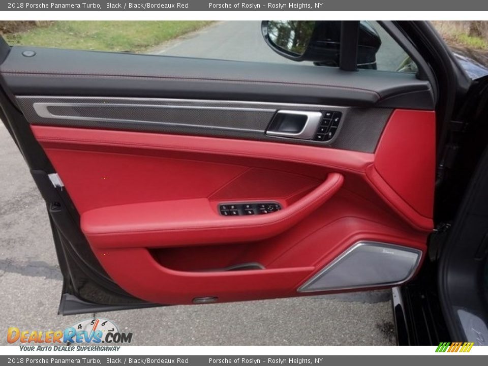 Door Panel of 2018 Porsche Panamera Turbo Photo #10