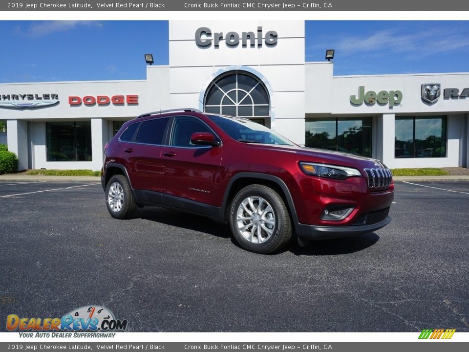 2019 Jeep Cherokee Latitude Velvet Red Pearl / Black Photo #1