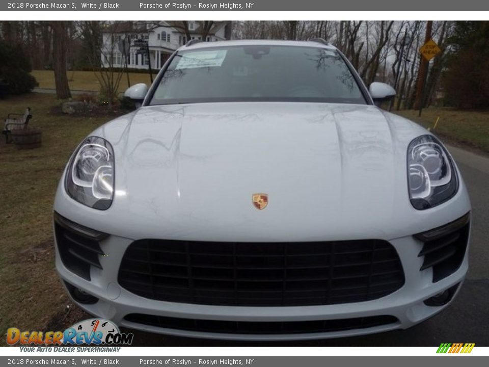 2018 Porsche Macan S White / Black Photo #2