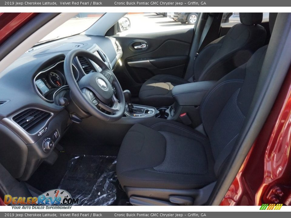 2019 Jeep Cherokee Latitude Velvet Red Pearl / Black Photo #6