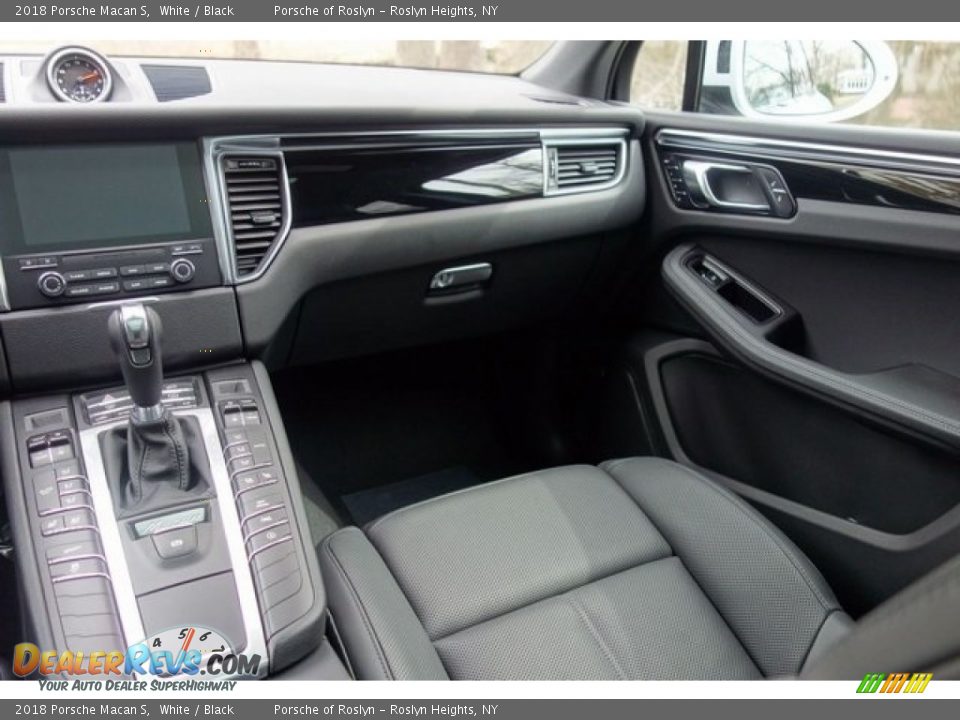 2018 Porsche Macan S White / Black Photo #15