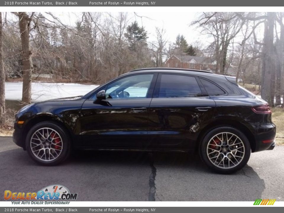 Black 2018 Porsche Macan Turbo Photo #4