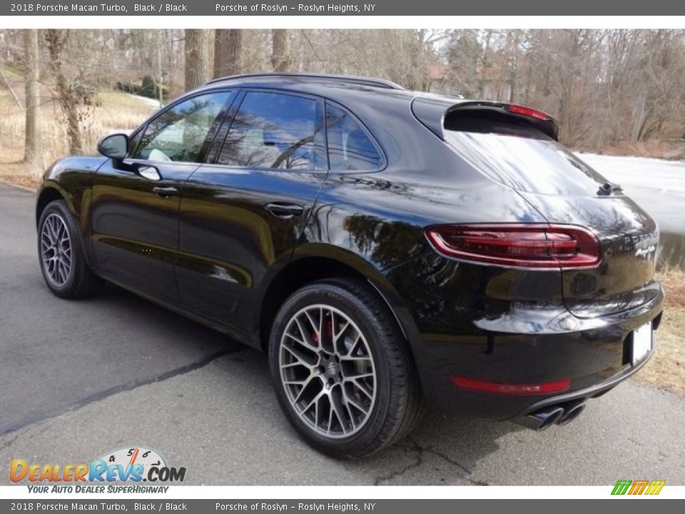 2018 Porsche Macan Turbo Black / Black Photo #5