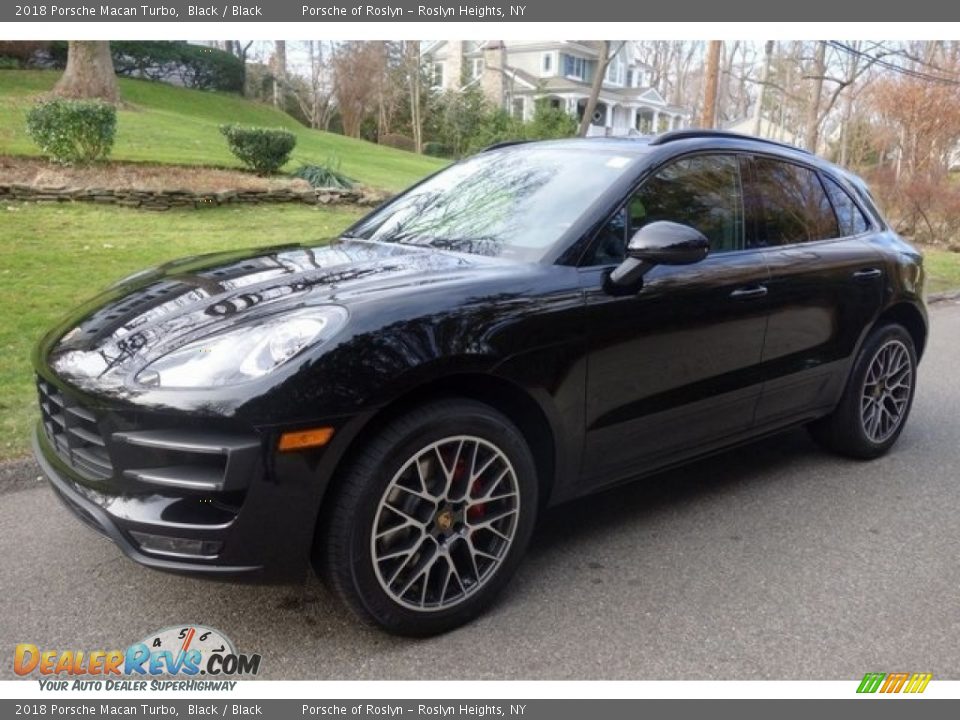 2018 Porsche Macan Turbo Black / Black Photo #3